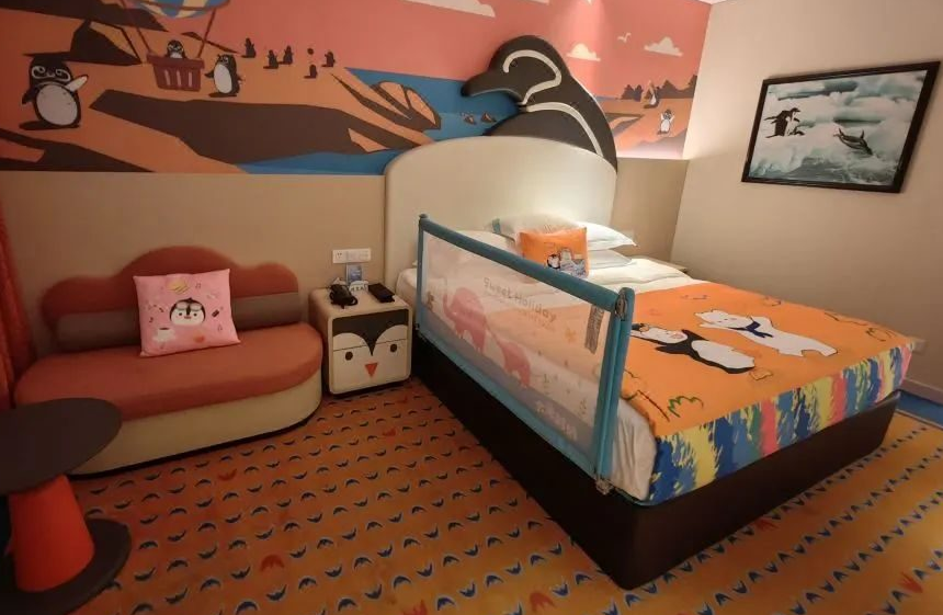 Harman Project: Zhuhai Changlong Penguin Hotel Furniture Renovation Project